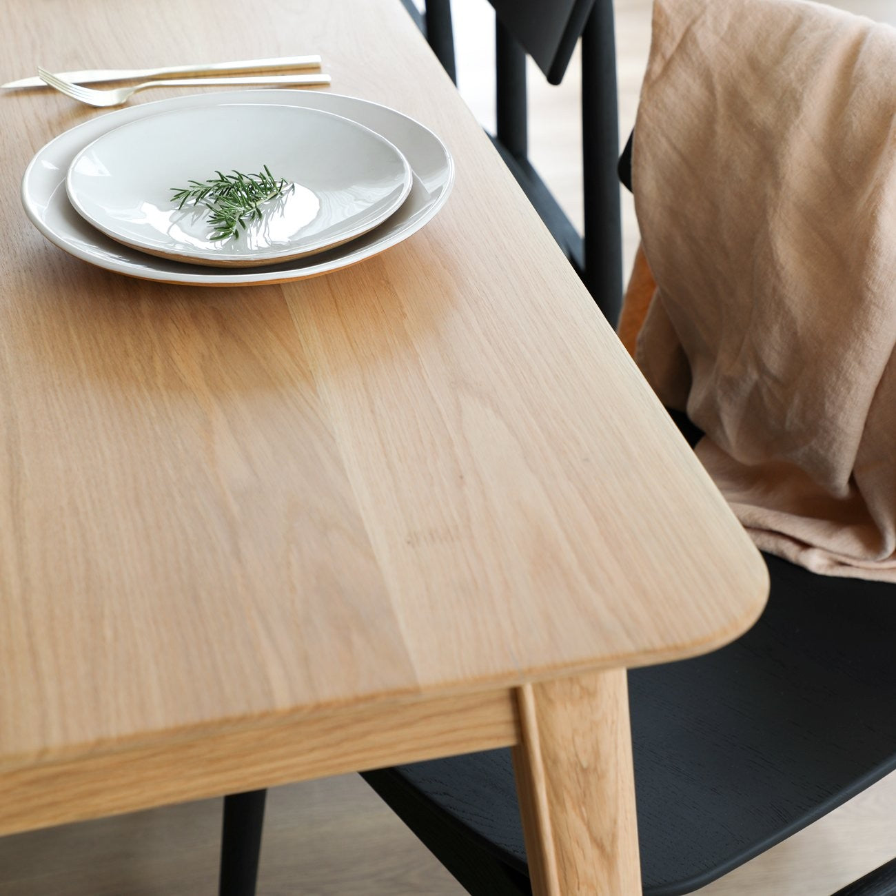 Rokke Oak Dining Table - 220cm