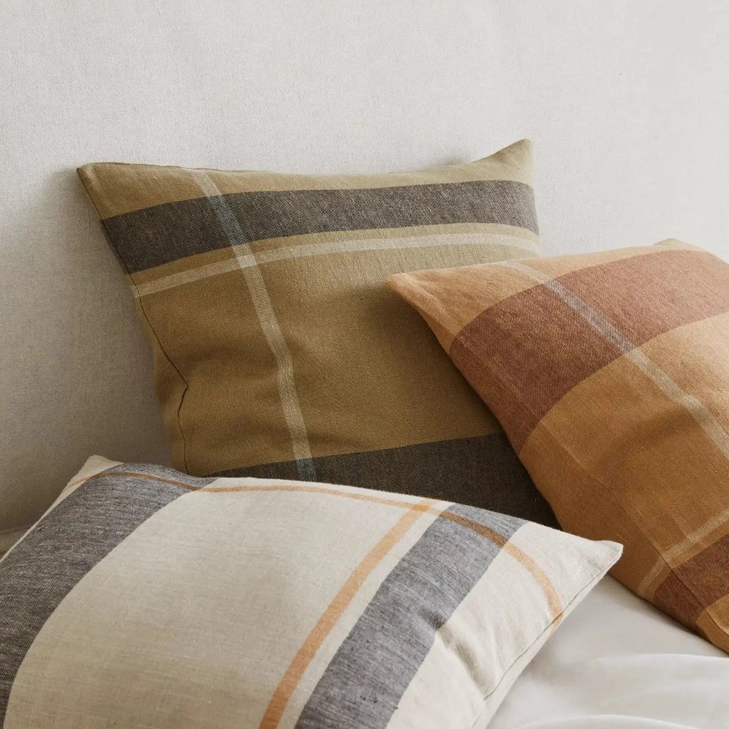 Dante Cushion - Terracotta