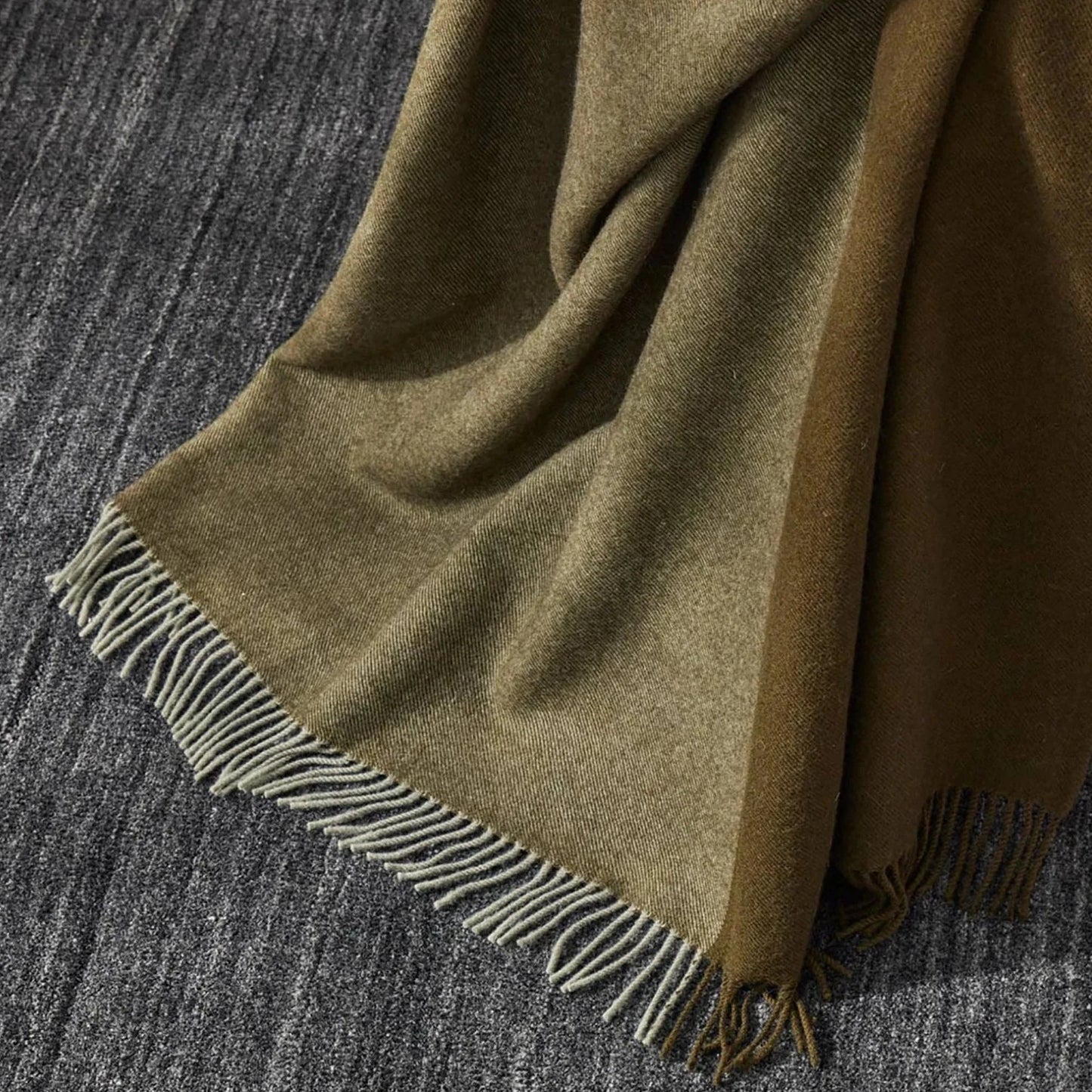 Fiord Throw - Kelp