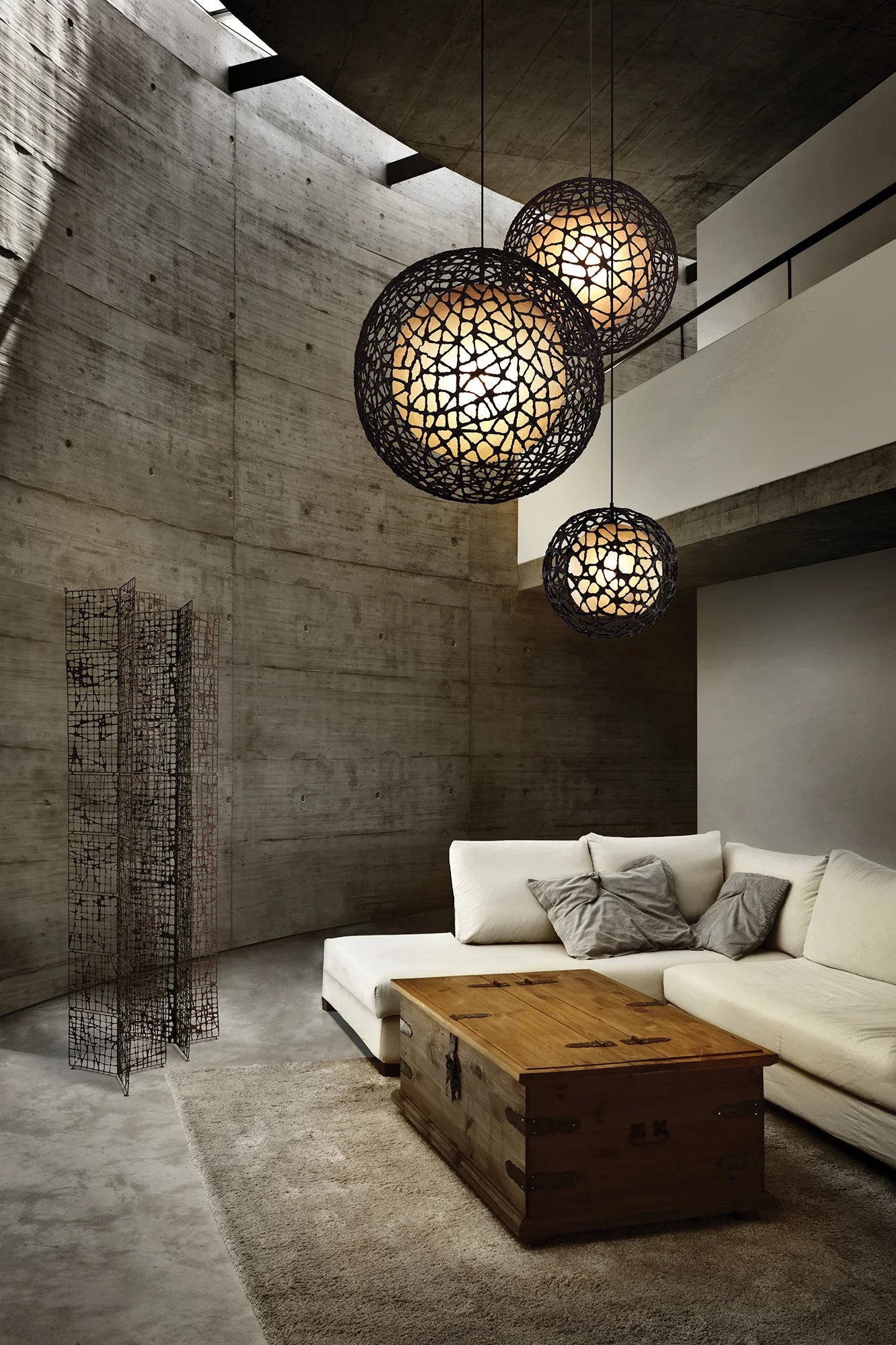Salago Round Pendant Light - Large
