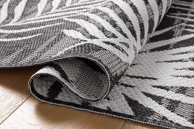 Palm Outdoor Rug - Ivory & Onyx