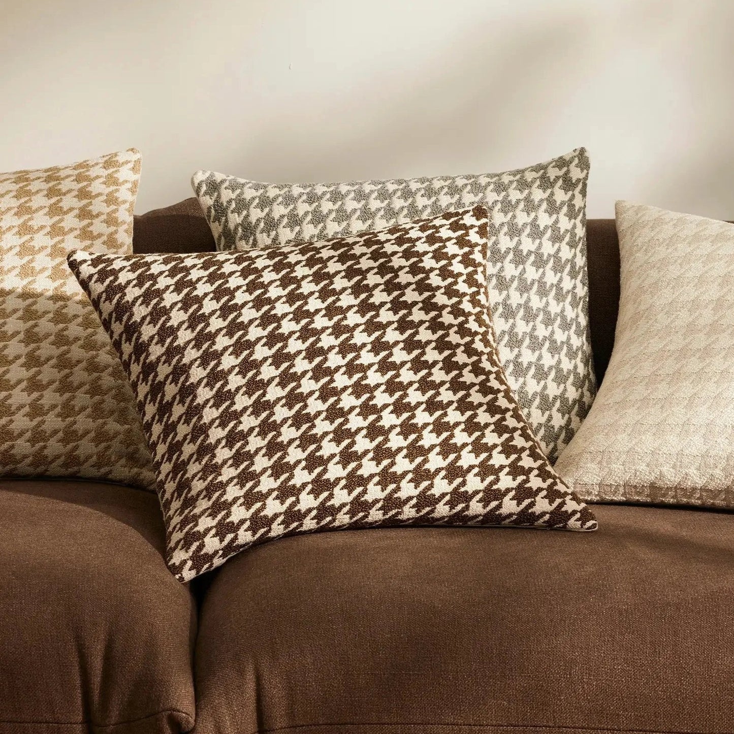 Giovanni Cushion - Cocoa