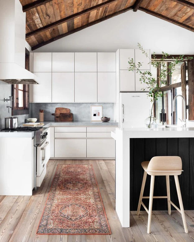 Layla Rug - Red/Navy