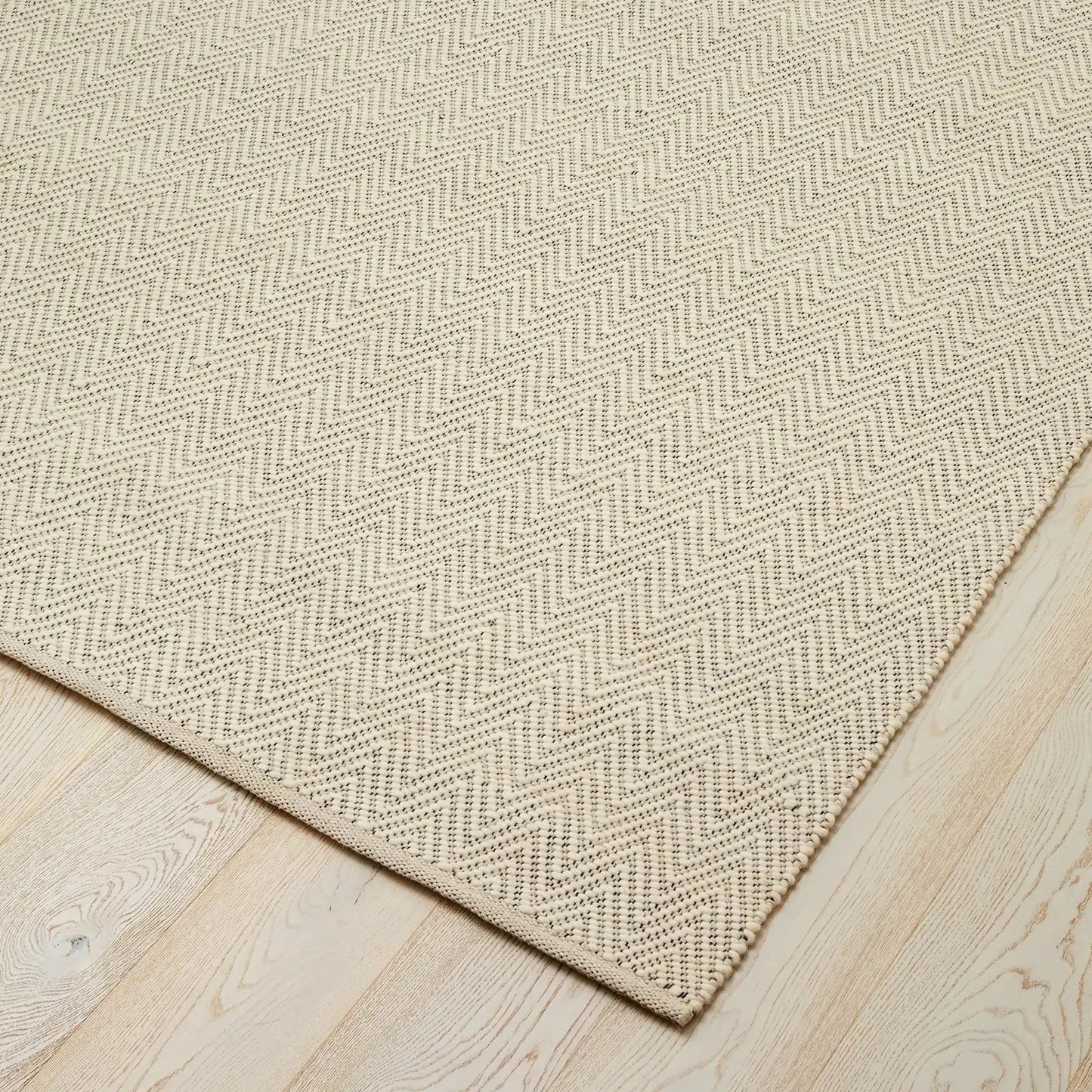 Matterhorn Rug - Seasalt