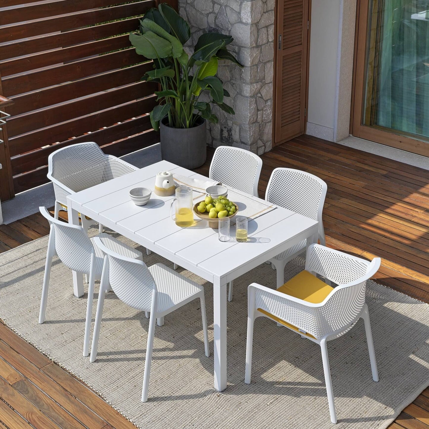 Rio Alu Outdoor Extension Dining Table - 1400 to 2100 White