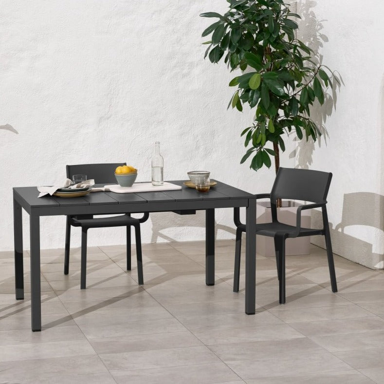 Rio Alu Outdoor Extension Dining Table - 1400 to 2100 Charcoal
