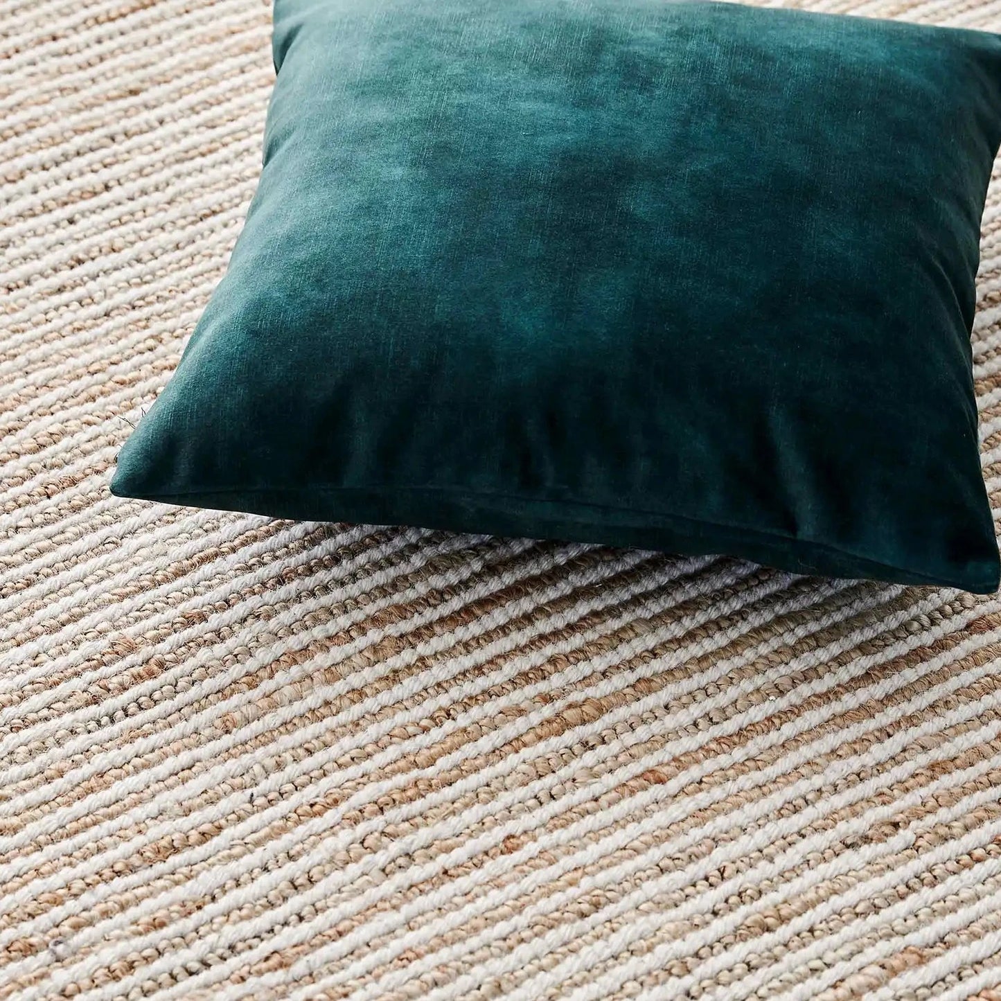 Ava Cushion - Emerald