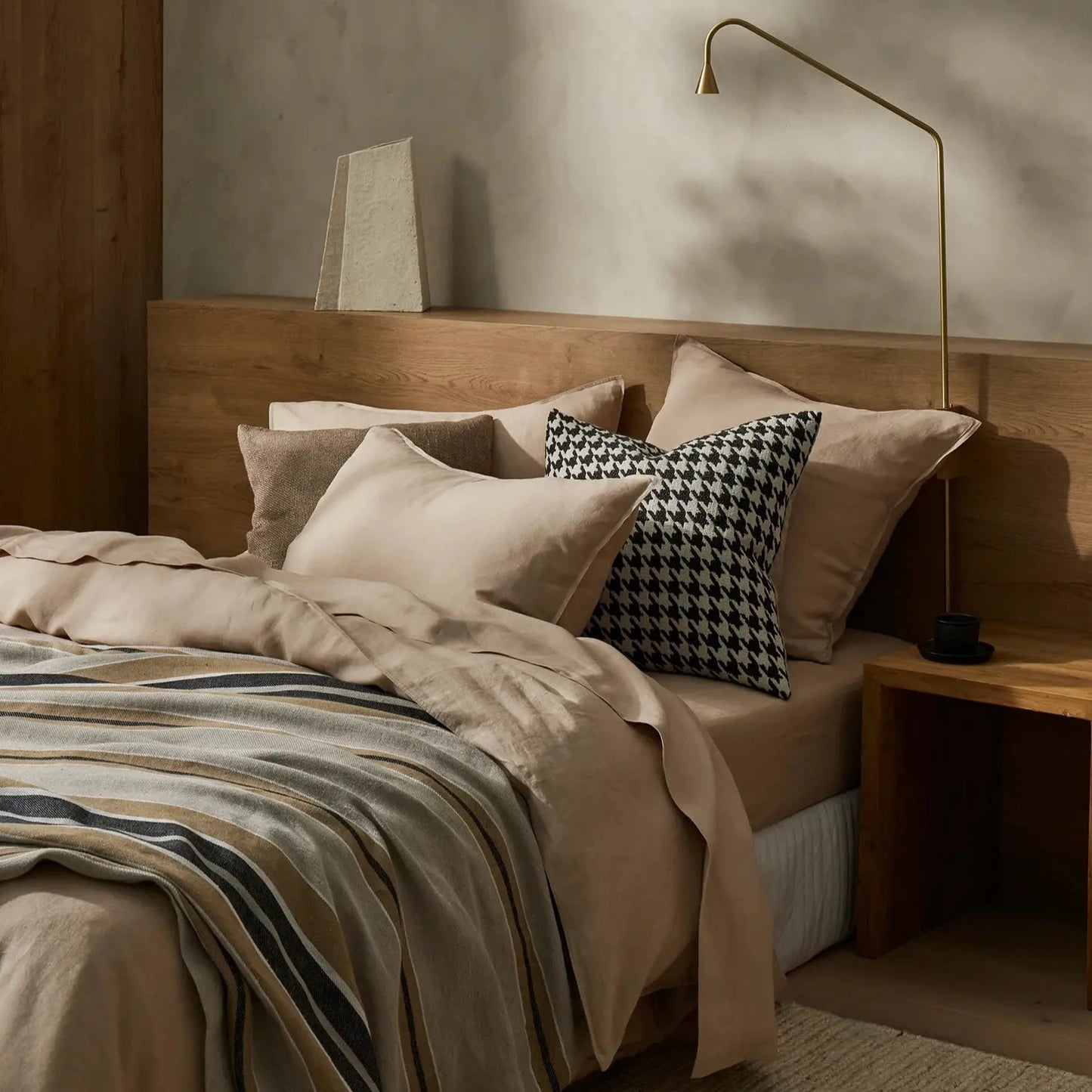 Giovanni Cushion - Midnight