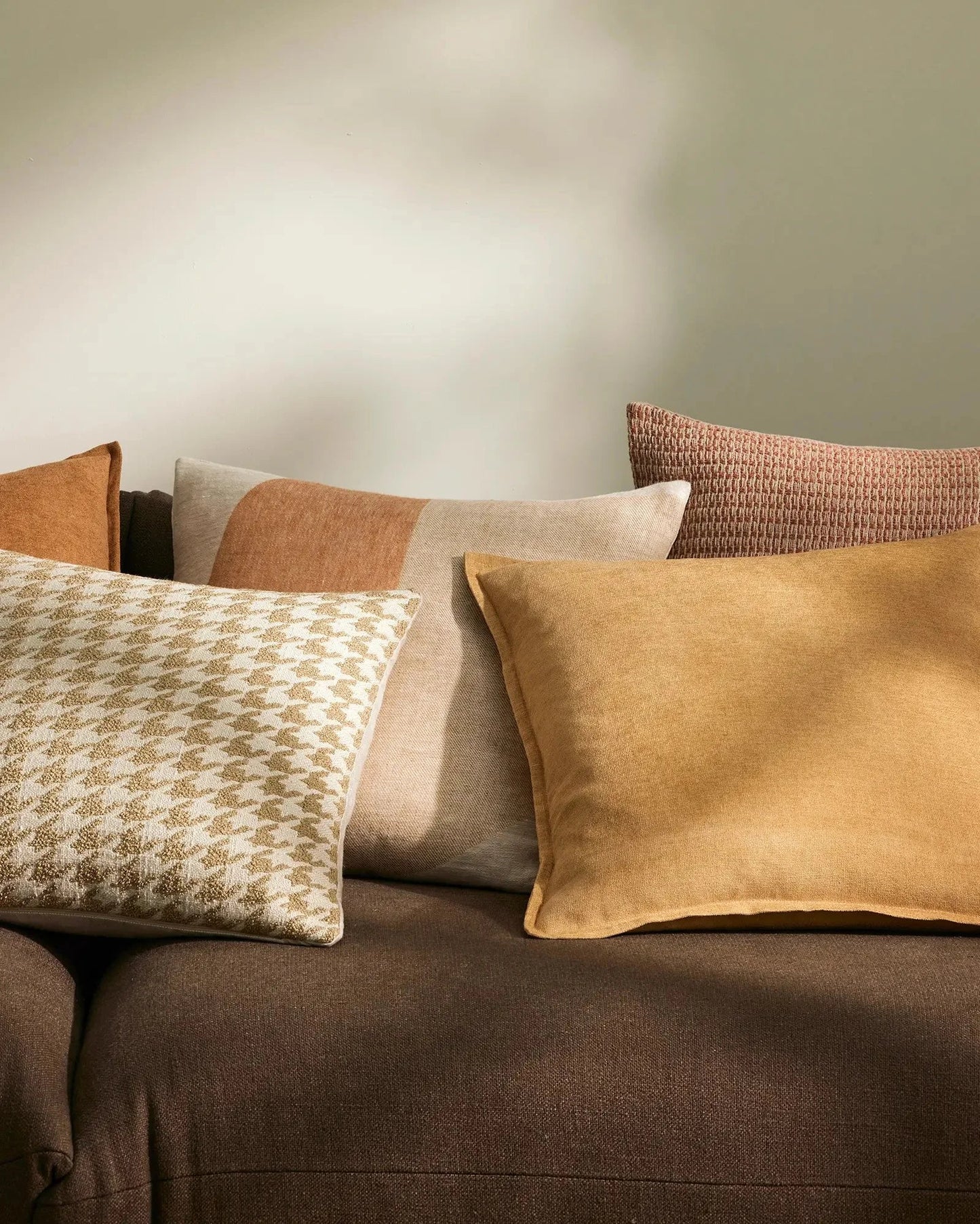 Fiore Cushion - Honey