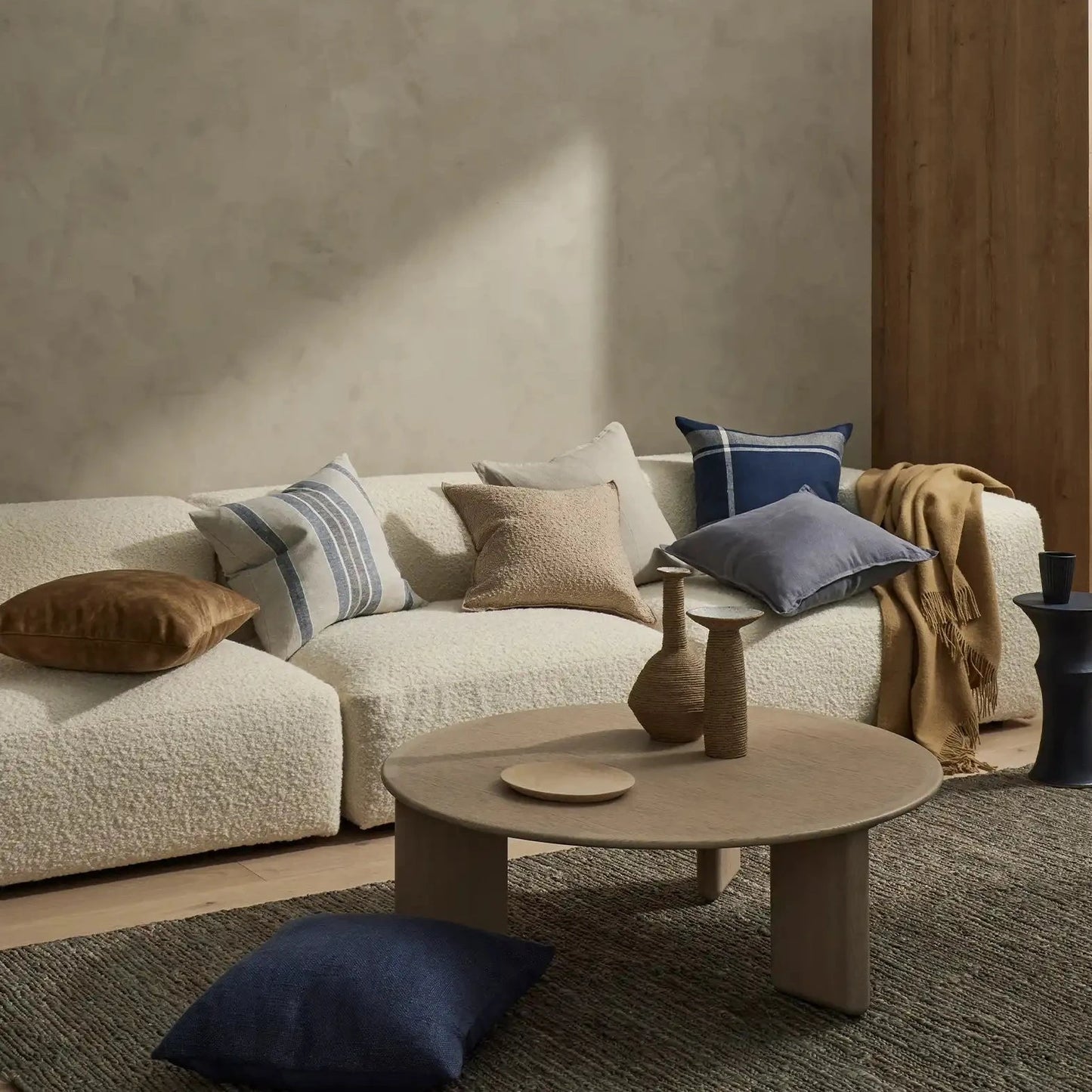 Como Cushion - Smoke