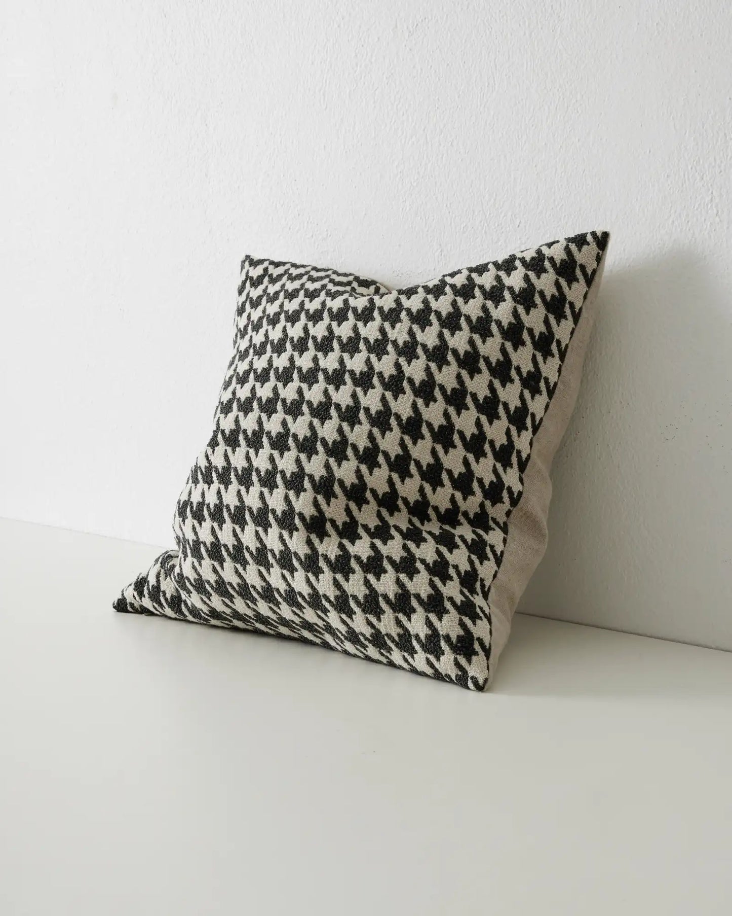 Giovanni Cushion - Midnight