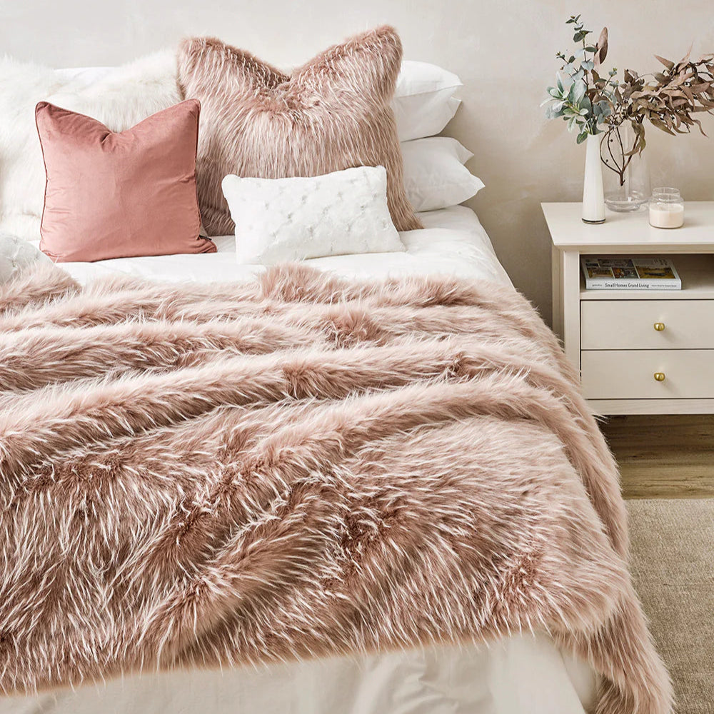 Fur Throw - Peony Plume