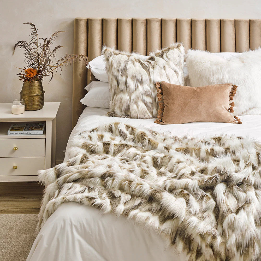 Fur Cushion - Snowshoe Hare (3 Sizes)