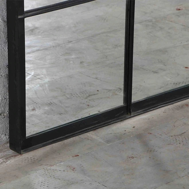 Loft Black Iron Floor Mirror – 8 block