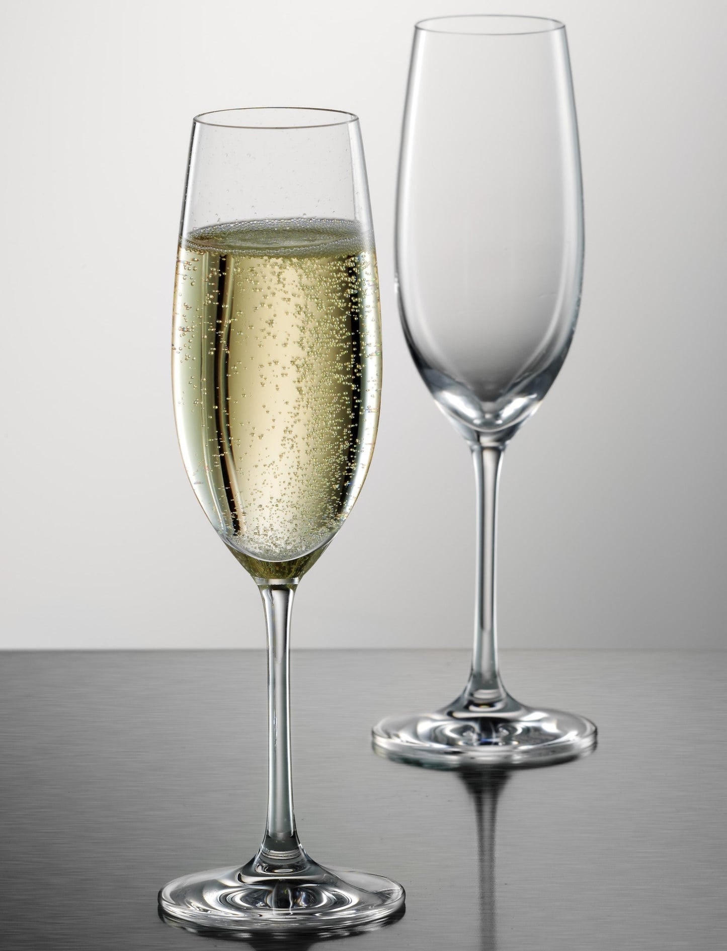 Ivento Champagne Flutes - Set of 6