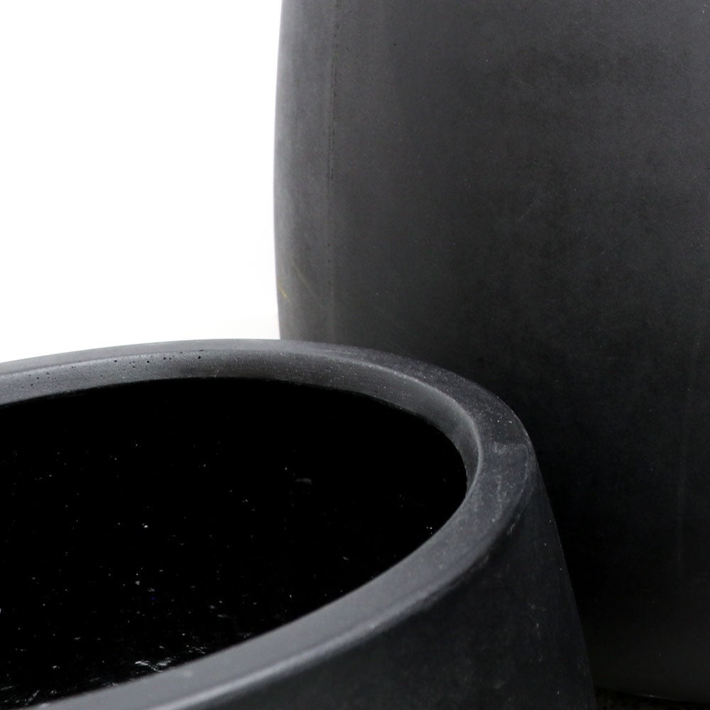 Ahuriri Outdoor Planter - Black (3 Sizes)