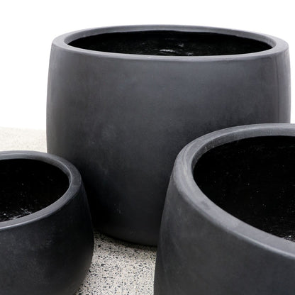 Ahuriri Outdoor Planter - Black (3 Sizes)