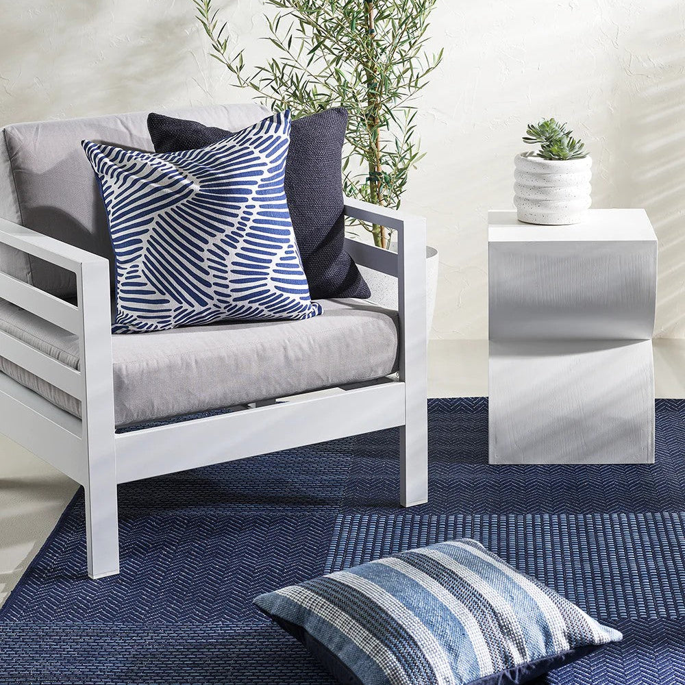 Contours Outdoor Cushion - Navy