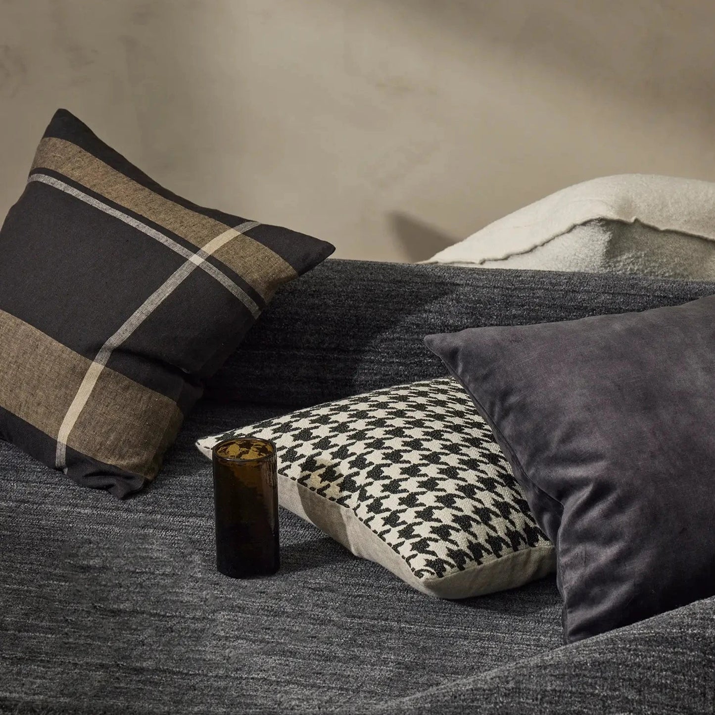 Dante Cushion - Midnight