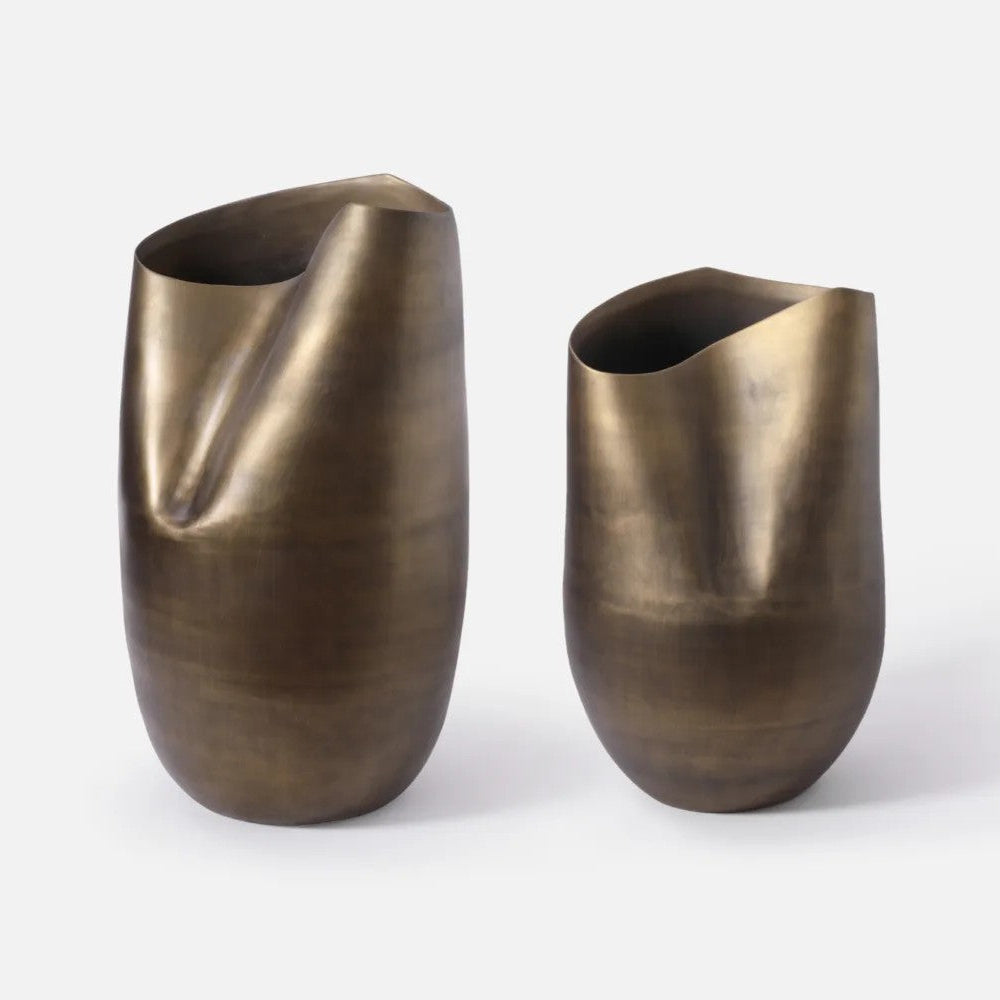 Decorative Ceramic - Corno Sculptural Vase, Medium