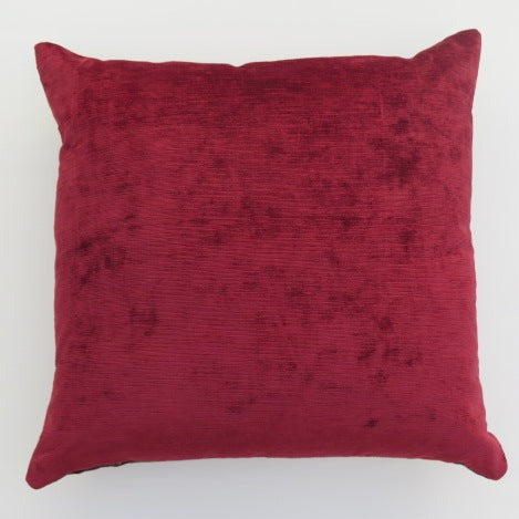 Hunting Manor Paisley Cushion - Port